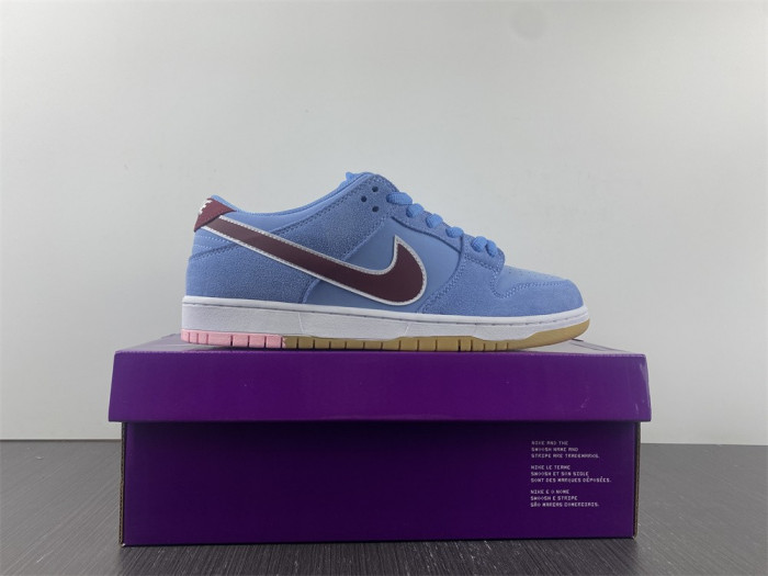 nike dunk low philadelphia phillies dq4040-400
