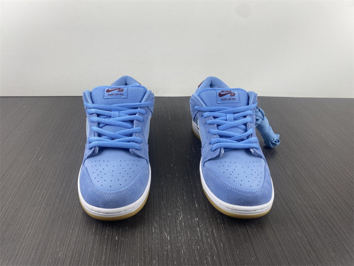 nike dunk low philadelphia phillies dq4040-400