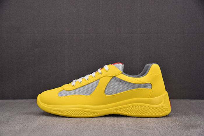 Pra*a SNEAKER P7024