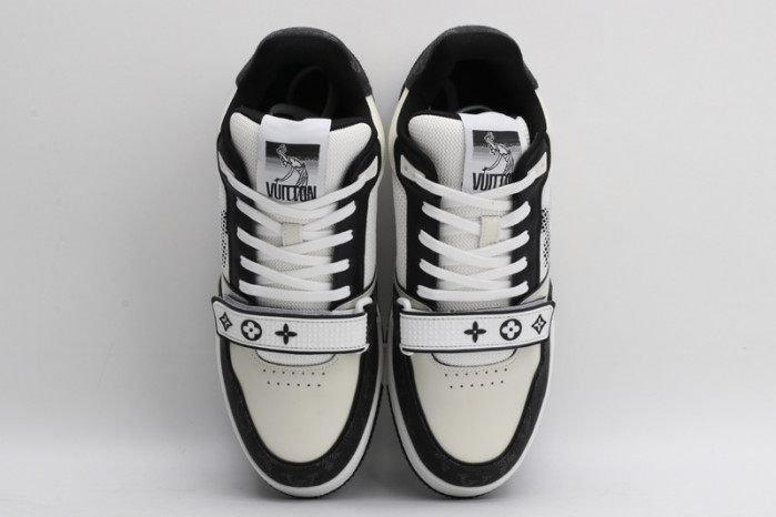 l0vt sneakers