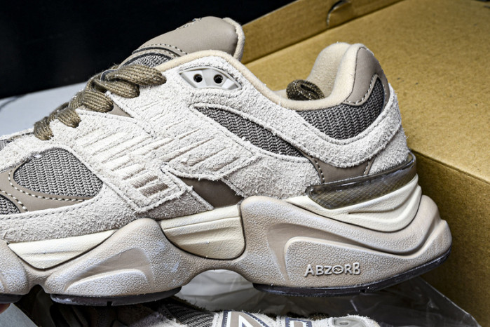 New Balance 9060 U9060PB