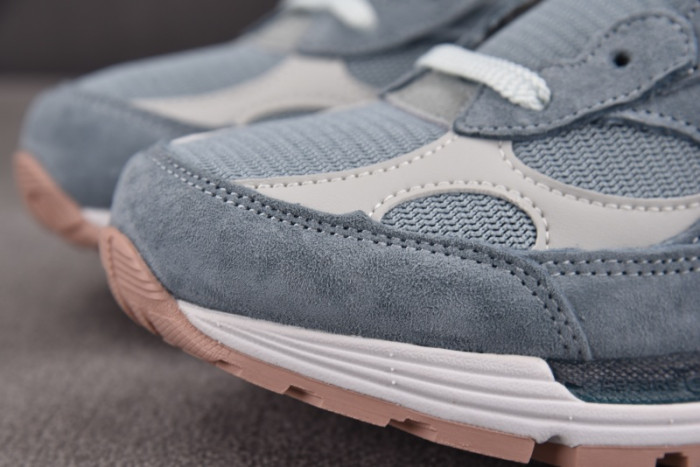New Balance 992 MiUSA Kith Osaka Pack Men