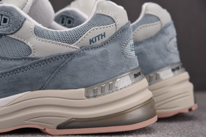New Balance 992 MiUSA Kith Osaka Pack Men