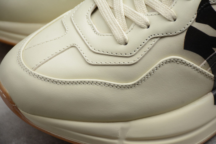 g*u*i ace embroidered low-top sneaker e2283
