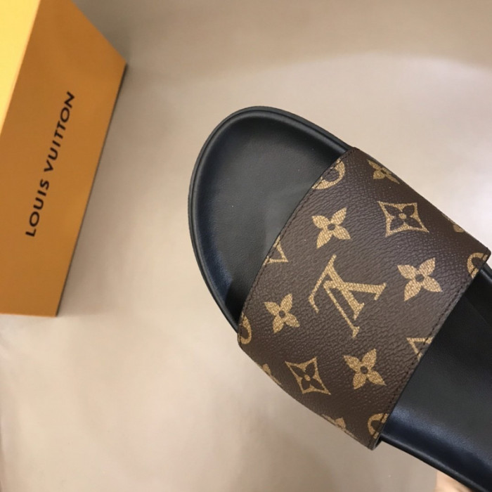 l0vt sneakers
