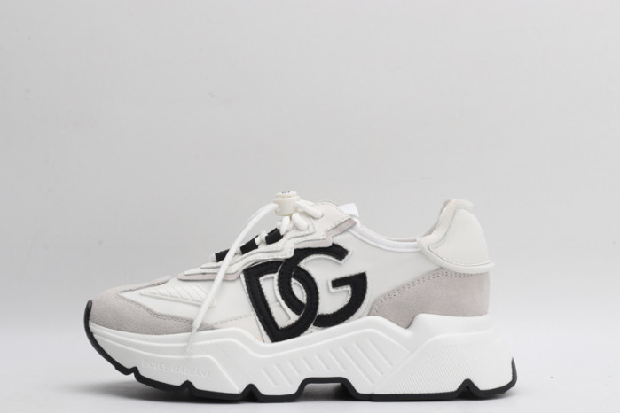 d&g sneakaer d011