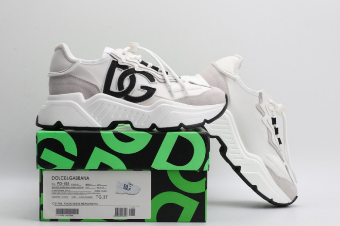 d&g sneakaer d011