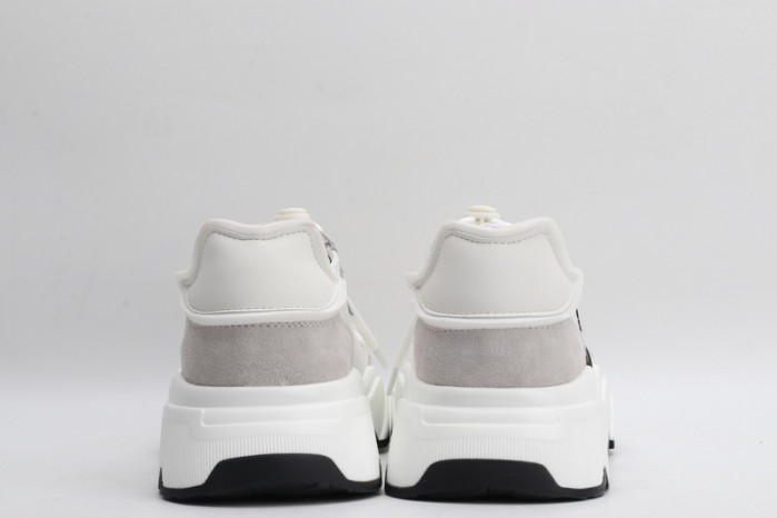 d&g sneakaer d011