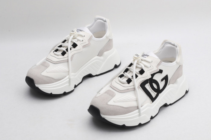 d&g sneakaer d011