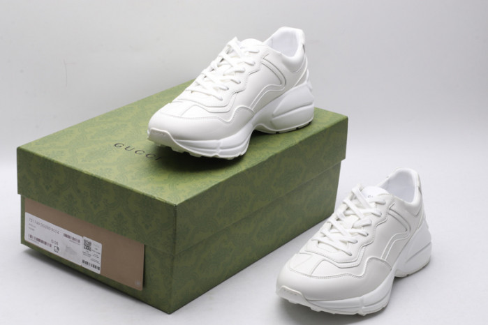 g*u*i ace embroidered low-top sneaker e2357