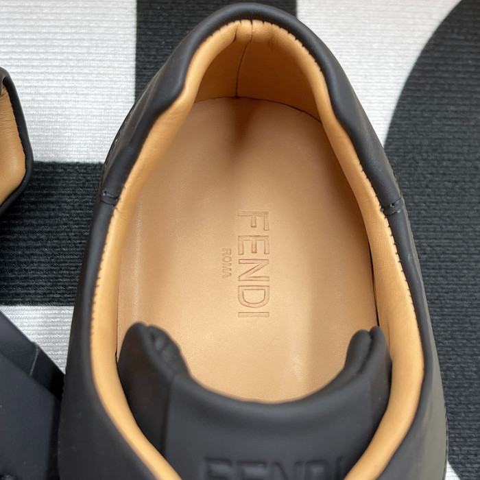 F**di SNEAKERS F024