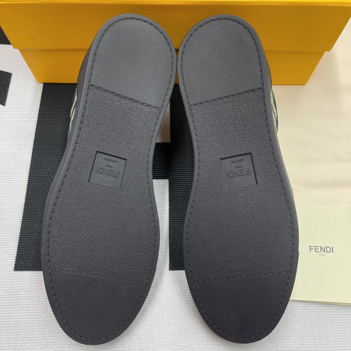 F**di SNEAKERS F024