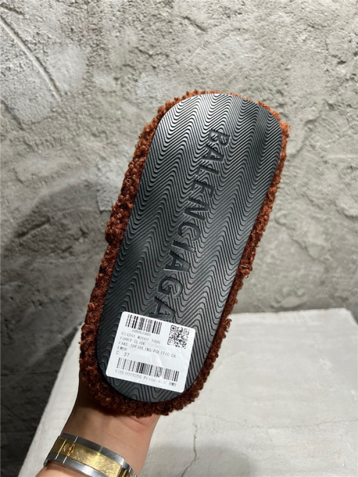 Ba*len*cia*ga Sandals W3R83 8000