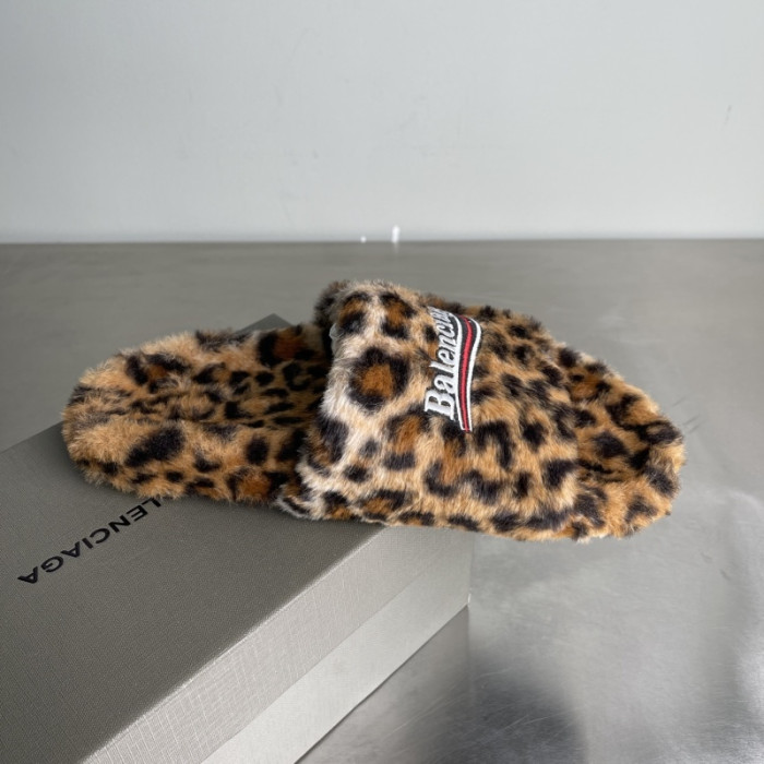Ba*len*cia*ga Sandals W3R83 8600