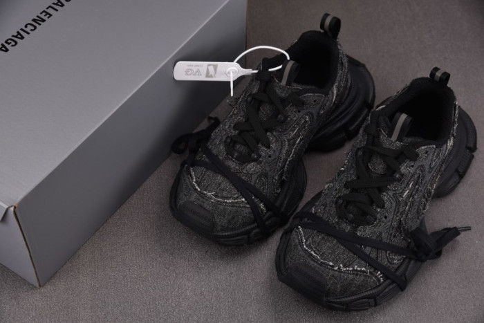 Ba*len*cia*ga 3XL SNEAKER