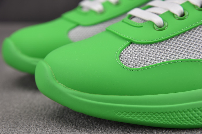 Pra*a SNEAKER P7023