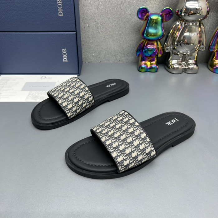 D*0r SlideS D0305