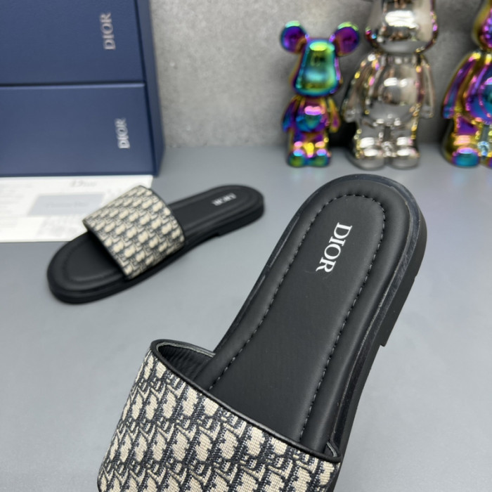 D*0r SlideS D0305