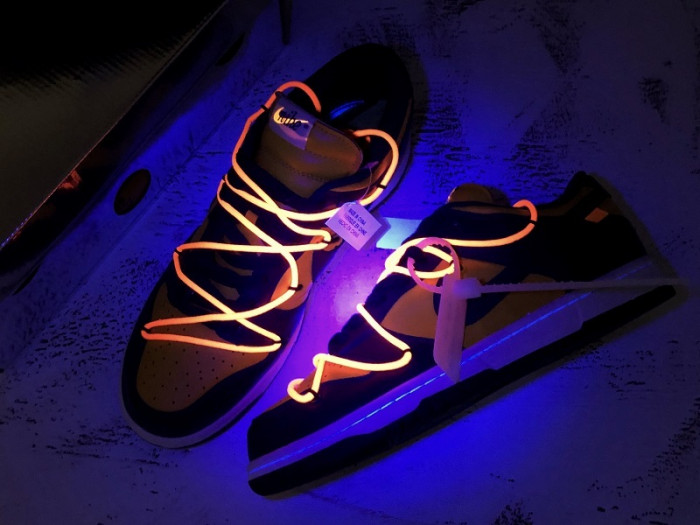 ow x nike dunk low white michigan ct0856-700