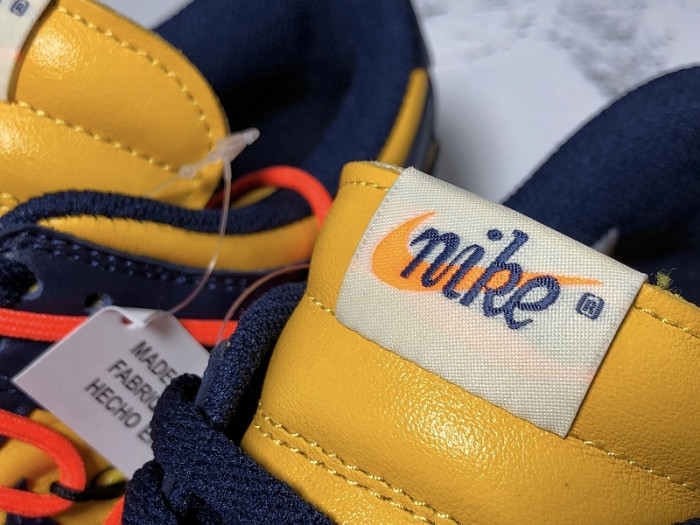 ow x nike dunk low white michigan ct0856-700