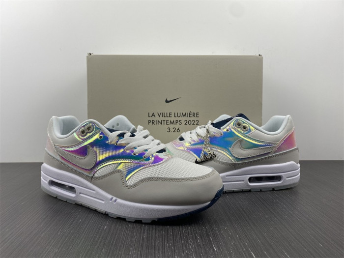 nike air max 1 amd la ville lumière dq9326-100