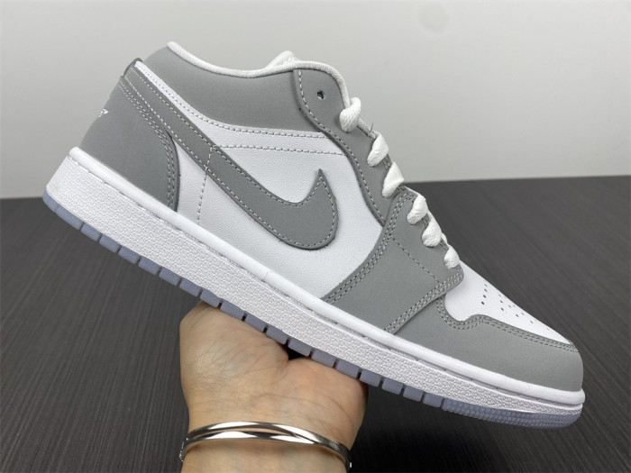 air jordan 1 low wolf grey dc0774-105