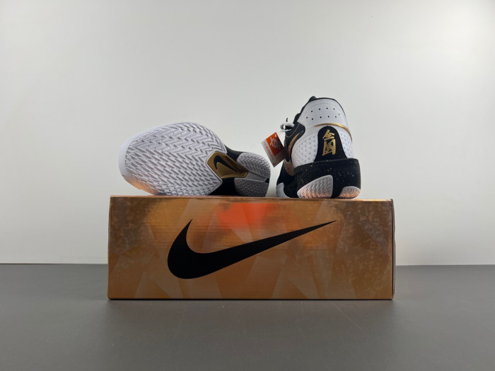 nike air zoomx g.t. cut 3 dv2918-101