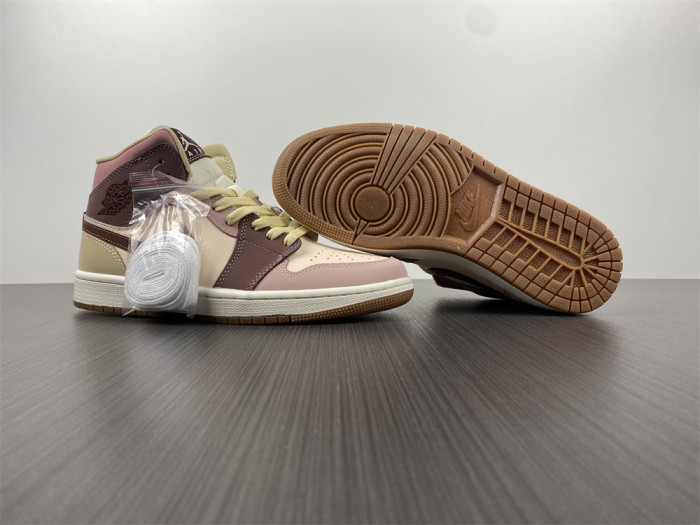 air jordan 1 mid se dark pony smoky mauve do7440-821